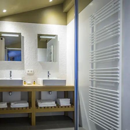 Le Clos D'emile Bed and breakfast 2*